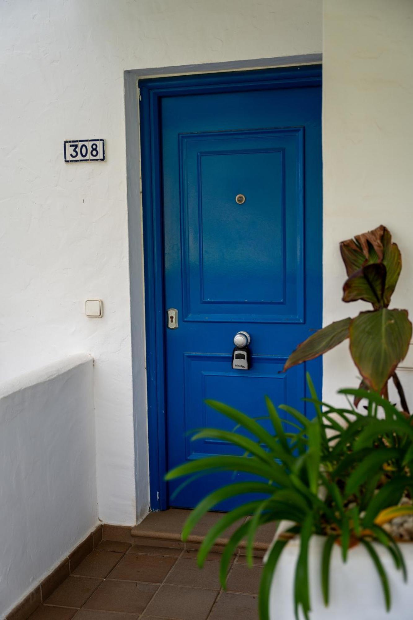 Sea View Apartment With Great Terrace And 4 Pools - Duquesa Suites 308 Manilva Exterior photo